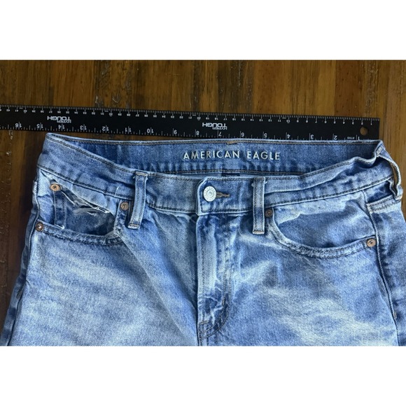 American Eagle Womens Distressed Straight Leg Jeans Size 4 Light Wash Denim Raw - Picture 2 of 8